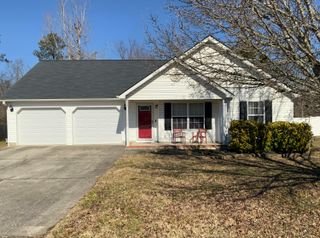 634 N Peppercorn Lane, Rossville, GA 30741
