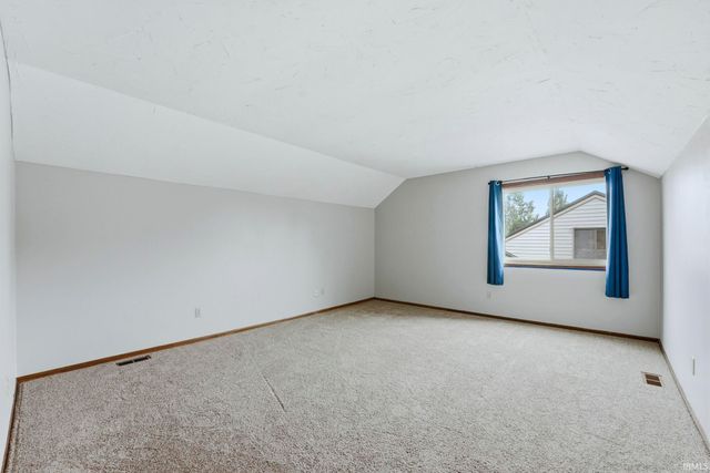 2831 Settlement Creek Run, Fort Wayne, IN 46804