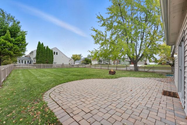 2831 Settlement Creek Run, Fort Wayne, IN 46804