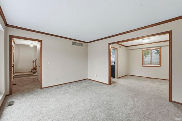 2831 Settlement Creek Run, Fort Wayne, IN 46804