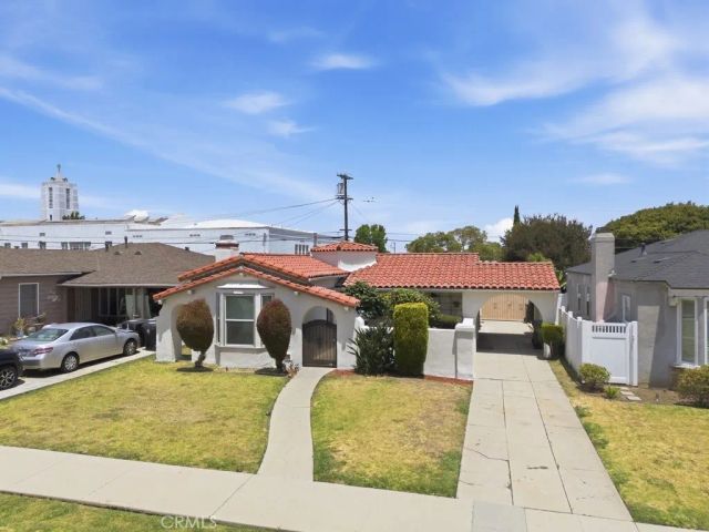 3127 W 79th Street, Los Angeles, CA 90043