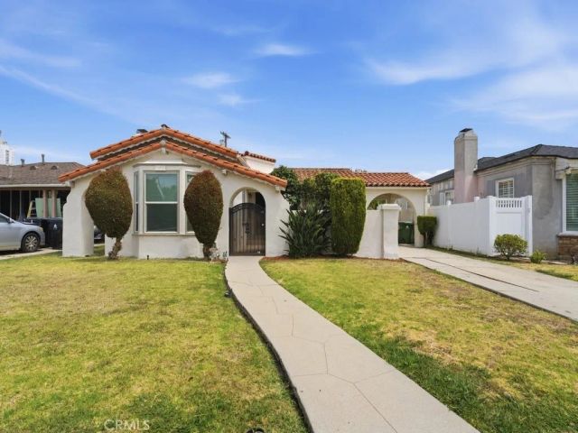 3127 W 79th Street, Los Angeles, CA 90043