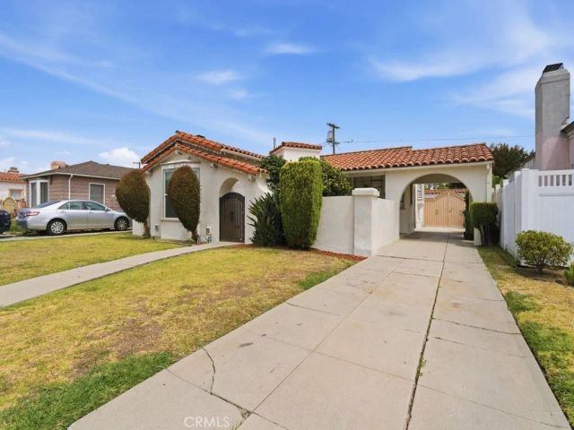 3127 W 79th Street, Los Angeles, CA 90043