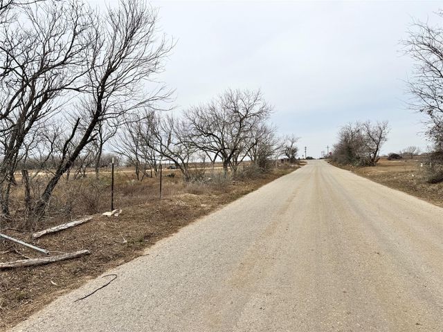 1505 Barth RD, Dale, TX 78616