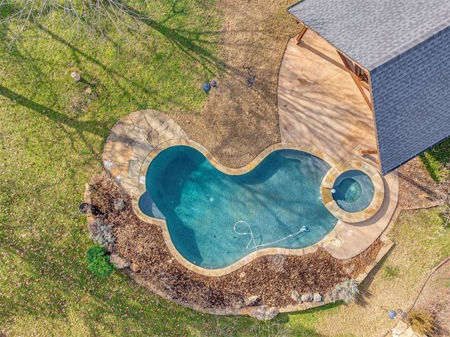 228 Millbury Road, Norman, OK 73071