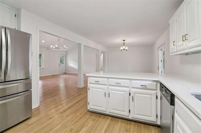 2810 Quillians Court, Gainesville, GA 30506