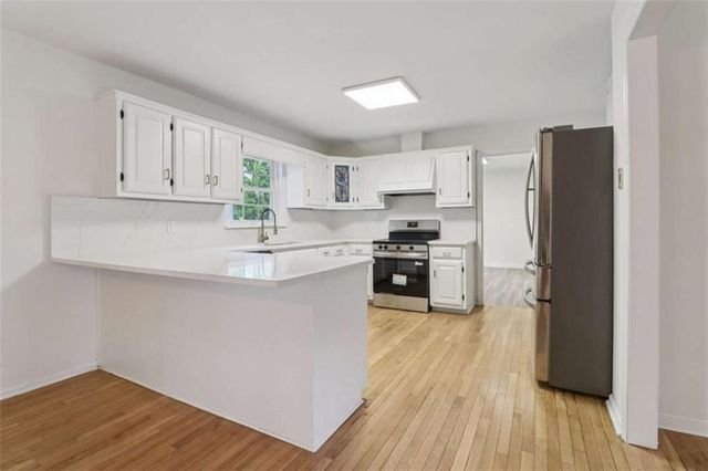 2810 Quillians Court, Gainesville, GA 30506