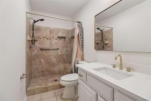 2810 Quillians Court, Gainesville, GA 30506