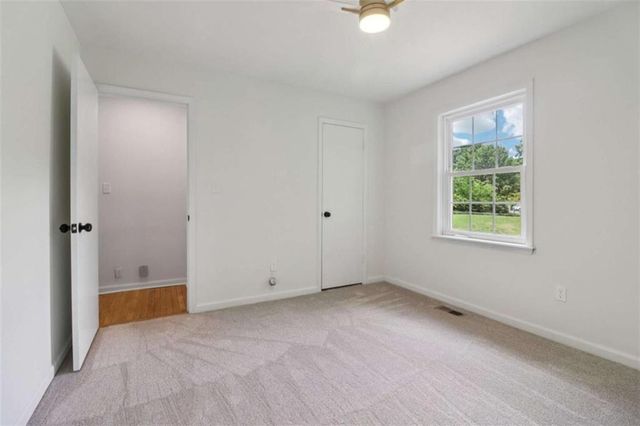 2810 Quillians Court, Gainesville, GA 30506