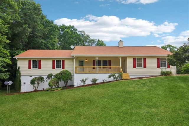 2810 Quillians Court, Gainesville, GA 30506