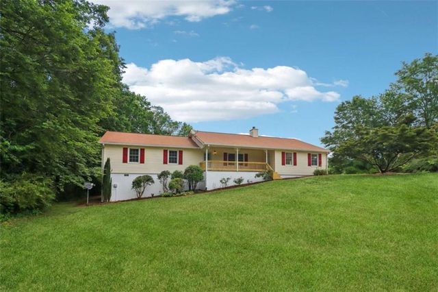 2810 Quillians Court, Gainesville, GA 30506