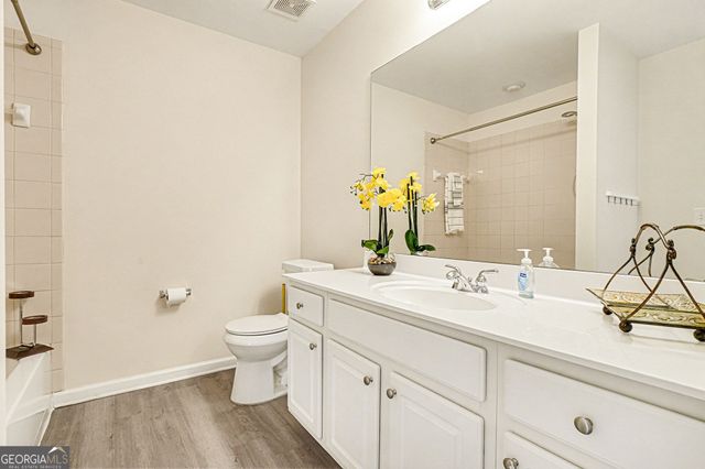 102 CASCADE PARK Drive 0, Atlanta, GA 30331