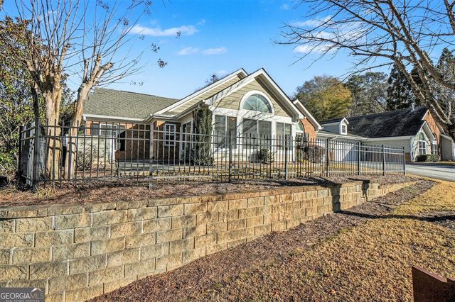 102 CASCADE PARK Drive 0, Atlanta, GA 30331