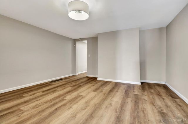 404 Mohawk Street, Cincinnati, OH 45214