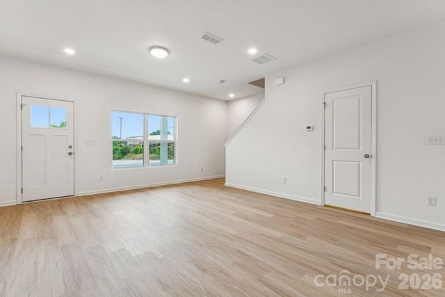1005 Glenview Avenue, Gastonia, NC 28054