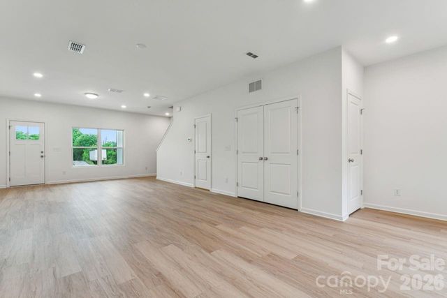 1005 Glenview Avenue, Gastonia, NC 28054