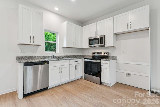 1005 Glenview Avenue, Gastonia, NC 28054