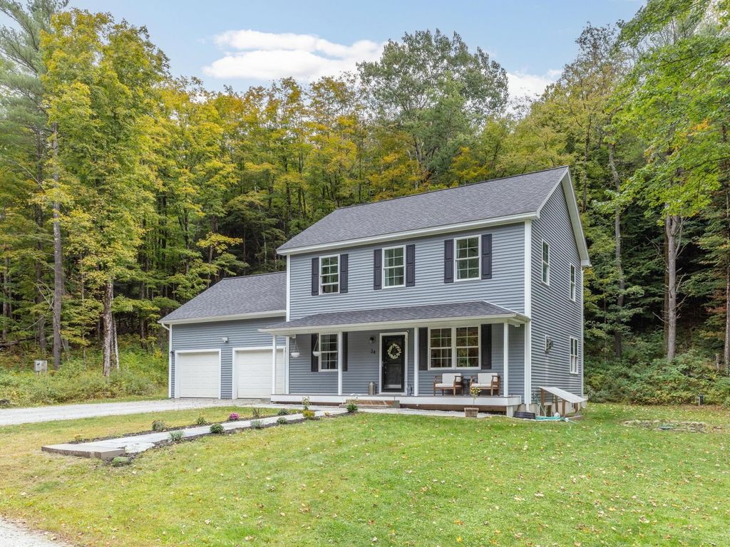 24 Warner Creek, Underhill, VT 05489