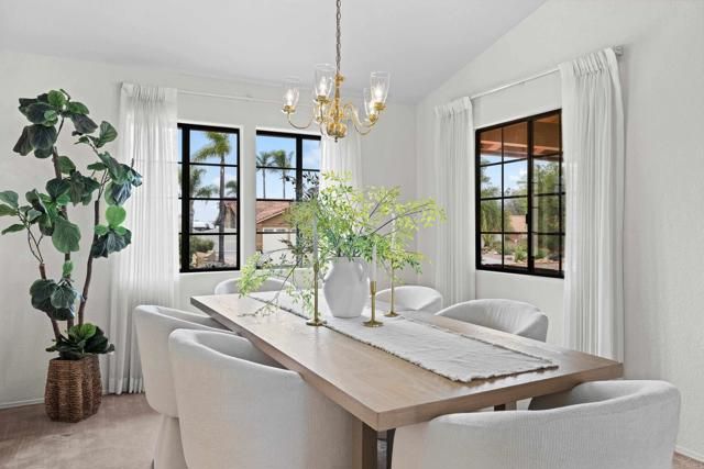 1560 Mandeville Place, Escondido, CA 92029