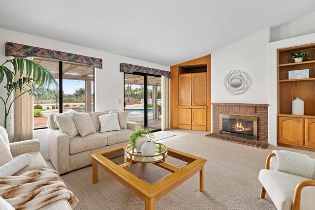 1560 Mandeville Place, Escondido, CA 92029