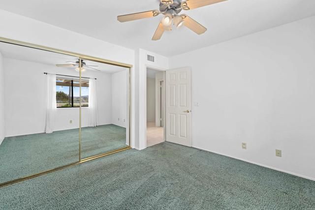 1560 Mandeville Place, Escondido, CA 92029