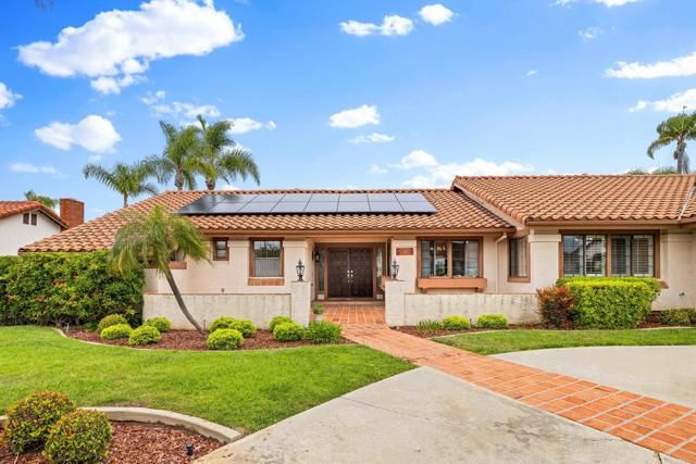 1560 Mandeville Place, Escondido, CA 92029