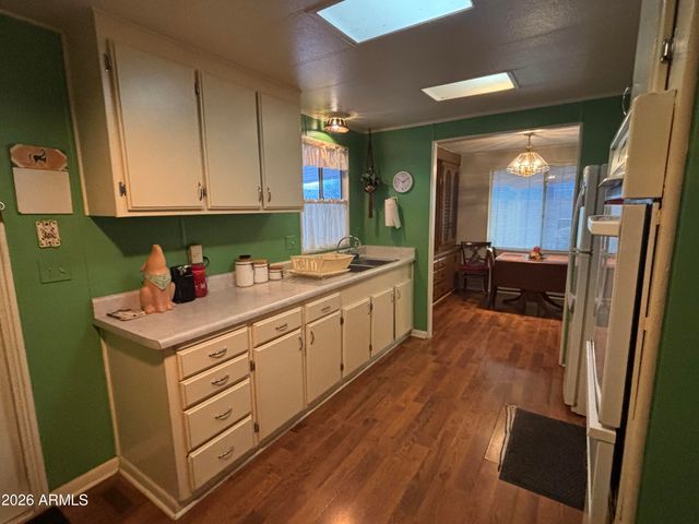 6739 W SHERRI JEAN Lane, Peoria, AZ 85382