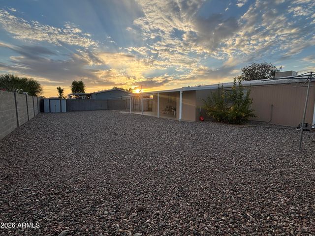 6739 W SHERRI JEAN Lane, Peoria, AZ 85382