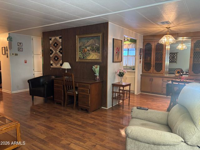 6739 W SHERRI JEAN Lane, Peoria, AZ 85382