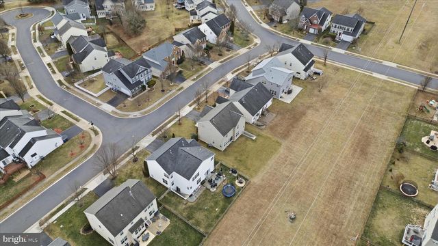 8832 YELLOWTHROAT CT, Gainesville, VA 20155