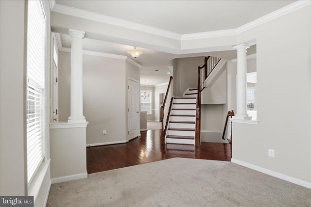 8832 YELLOWTHROAT CT, Gainesville, VA 20155