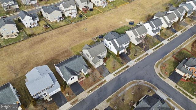 8832 YELLOWTHROAT CT, Gainesville, VA 20155