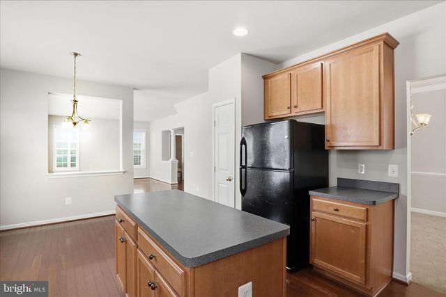 8832 YELLOWTHROAT CT, Gainesville, VA 20155