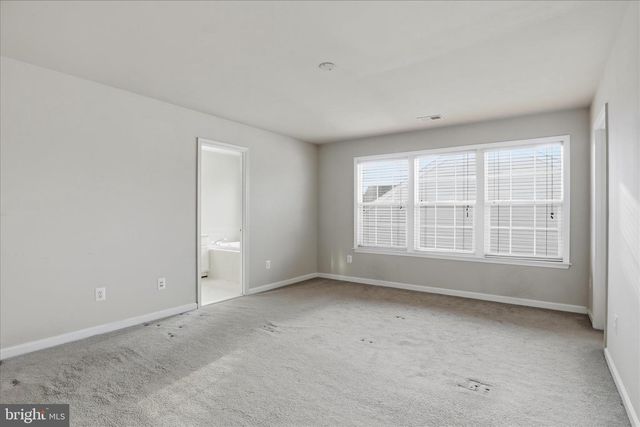 8832 YELLOWTHROAT CT, Gainesville, VA 20155