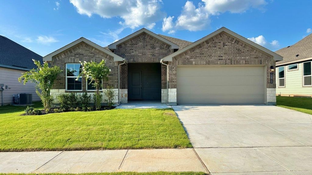 10812 BLACK ONYX Drive, Fort Worth, TX 76036