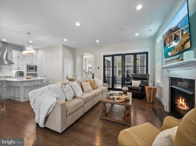 311 STRUMMER LN, Gaithersburg, MD 20878