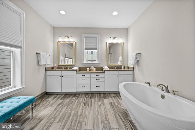 311 STRUMMER LN, Gaithersburg, MD 20878