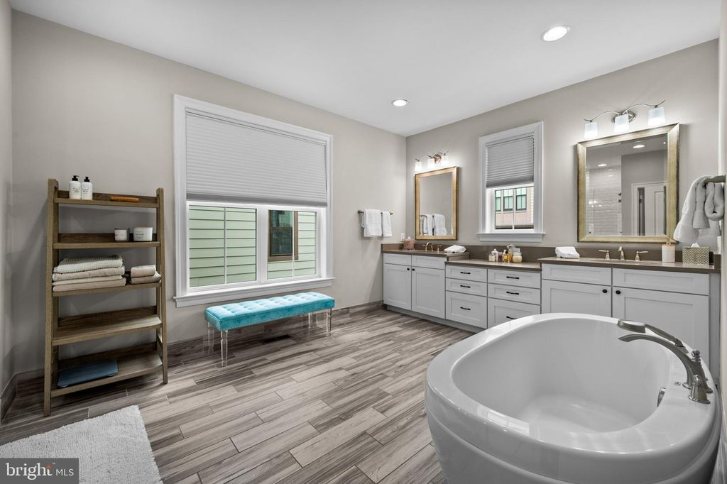 Image 22 of property listing at 311 STRUMMER LN, Gaithersburg, MD 20878