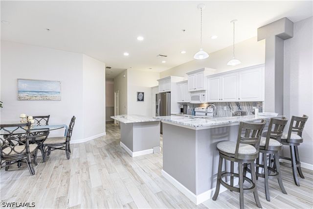 8641 Piazza Del Lago CIR 203, Estero, FL 33928