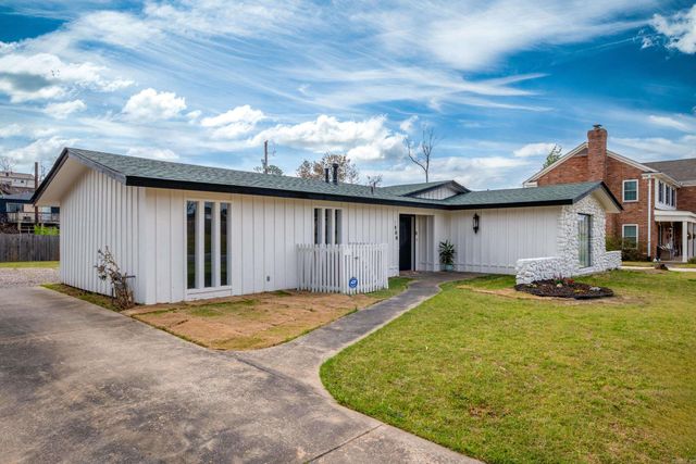 1800 Old Forge Drive, Little Rock, AR 72227