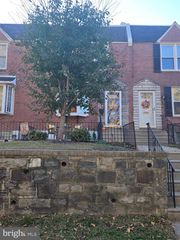 5860 MAGDALENA ST, Philadelphia, PA 19128