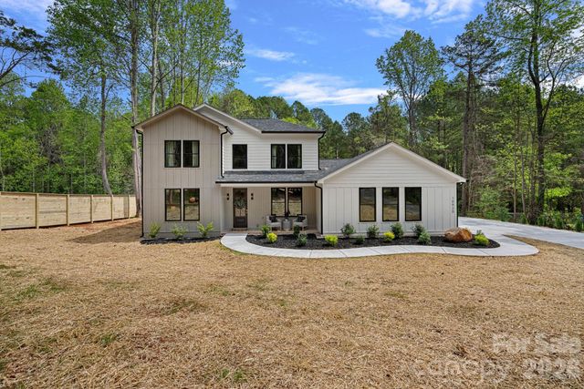10920 McCoy Road, Huntersville, NC 28078