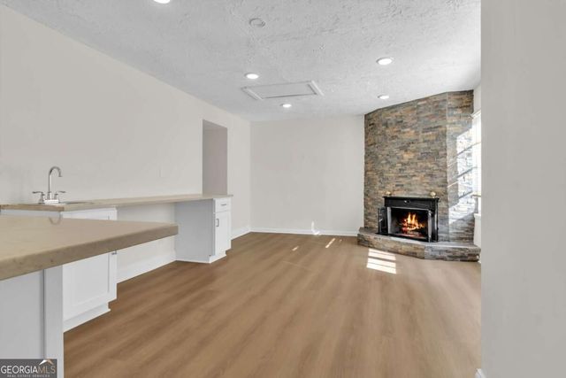 661 Bantry Lane, Stone Mountain, GA 30083