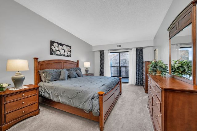 1420 Woodbridge Road 3A, Joliet, IL 60436