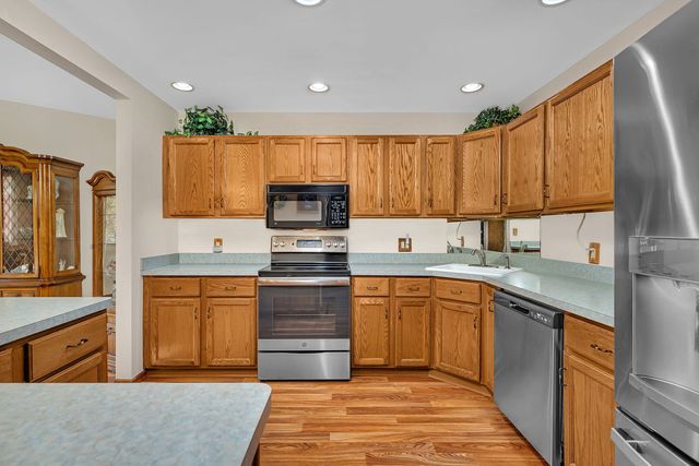 1420 Woodbridge Road 3A, Joliet, IL 60436