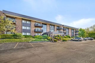 1420 Woodbridge Road 3A, Joliet, IL 60436