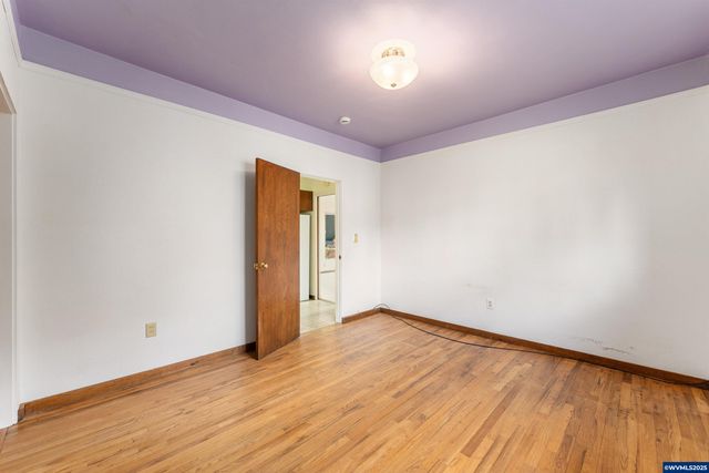 2755 D St NE, Salem, OR 97301