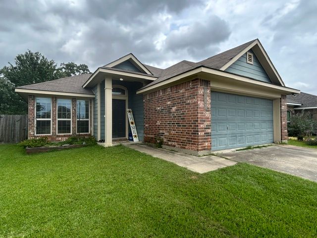 4113 Whispering Creek Drive, College Station, TX 77845