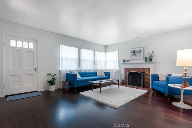 464 W Columbia Avenue, Pomona, CA 91768