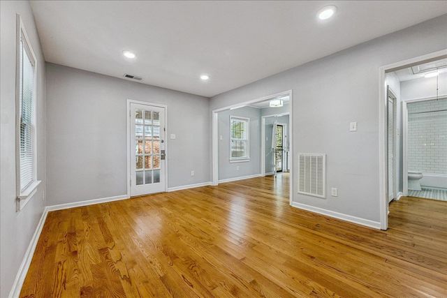 740 SHOTWELL ST, Memphis, TN 38111